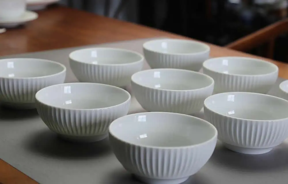 China Ceramic Dinnerware Sets Suppliers in China.jpg